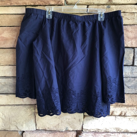 Tommy Hilfiger navy off shoulder blouse NWT - Picture 8 of 15